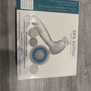 Face & Body Polisher - White